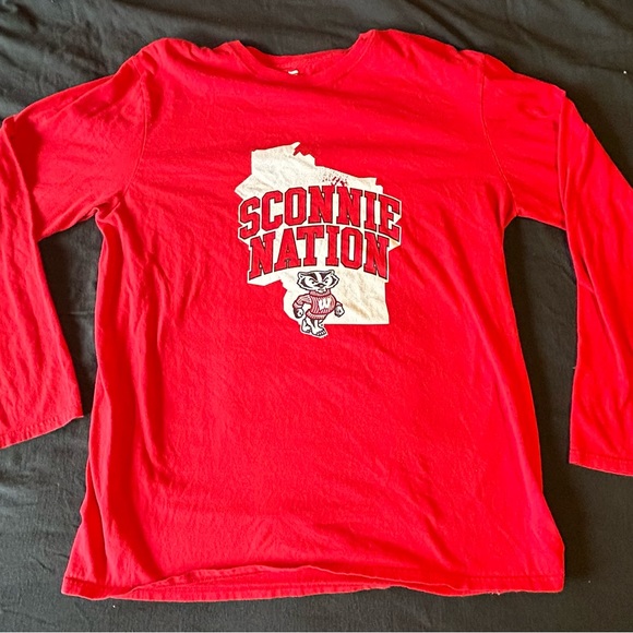 Fanatics Other - Wisconsin Badgers Long sleeve